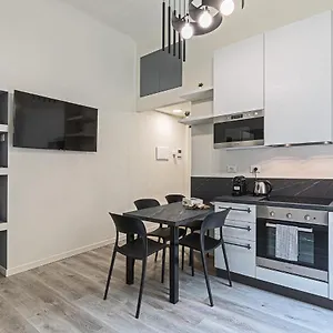  Appartamento La Boutique Milano: In Porta Romana
